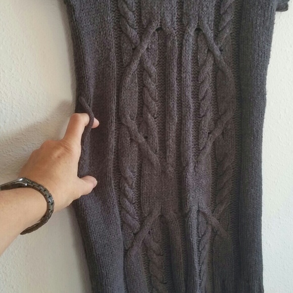 Gifted 🌸Girls🌸 Size Med Sweater Dress - Picture 4 of 6